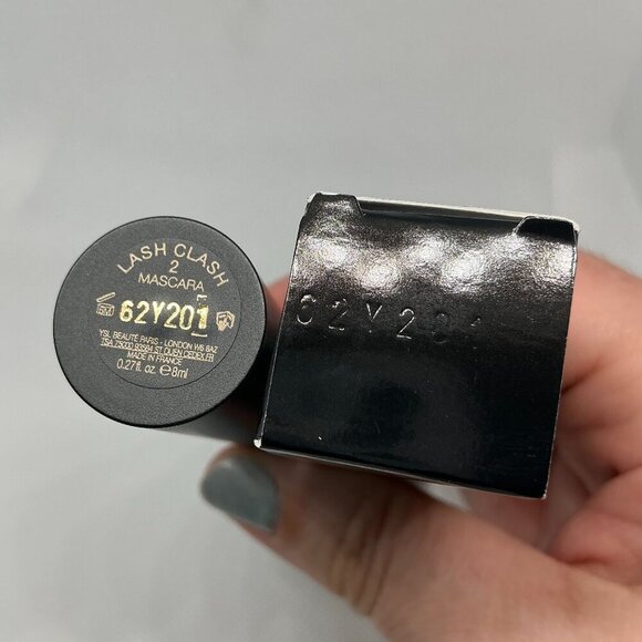 YSL YVES SAINT LAURENT LASH CLASH #02 BROWN 8ML .27fl oz EXTREME VOLUME MASCARA - Picture 1 of 5